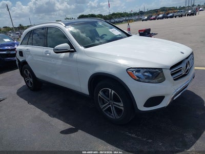 2019 MERCEDES-BENZ GLC 300
