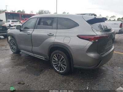 TOYOTA HIGHLANDER HYBRID