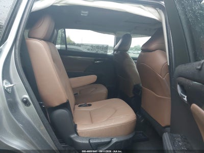 TOYOTA HIGHLANDER HYBRID