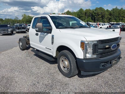 2019 Ford F-350 Chassis
