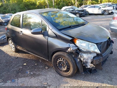 2012 Toyota Yaris LE