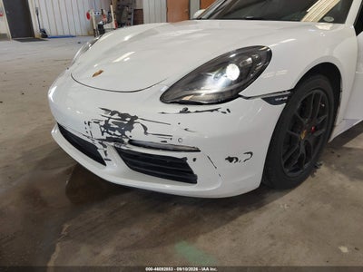 PORSCHE 718 CAYMAN