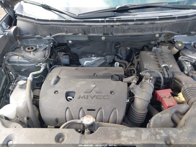 MITSUBISHI OUTLANDER SPORT