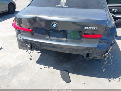 BMW 330I