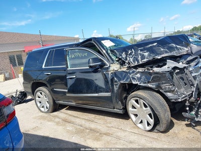 CADILLAC ESCALADE
