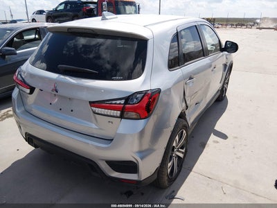 MITSUBISHI OUTLANDER SPORT