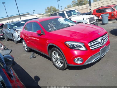 MERCEDES-BENZ GLA 250