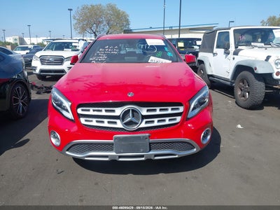 MERCEDES-BENZ GLA 250
