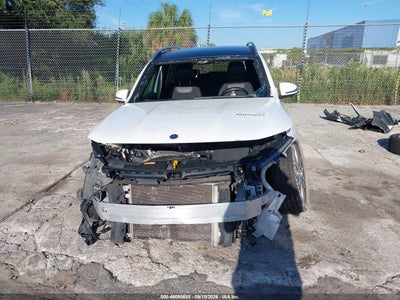 MERCEDES-BENZ GLB 250