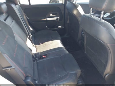 MERCEDES-BENZ GLB 250