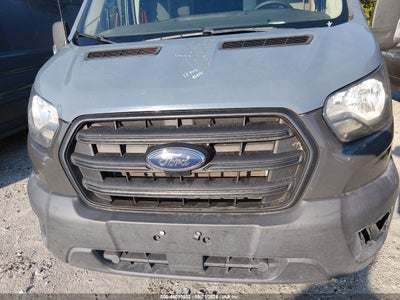 FORD TRANSIT-250 CARGO VAN