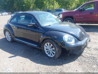 VOLKSWAGEN BEETLE