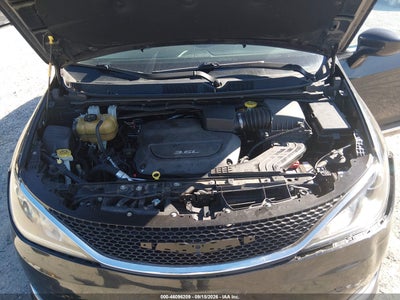 CHRYSLER PACIFICA