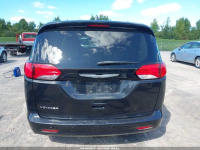 CHRYSLER VOYAGER