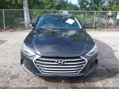 HYUNDAI ELANTRA