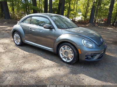 VOLKSWAGEN BEETLE