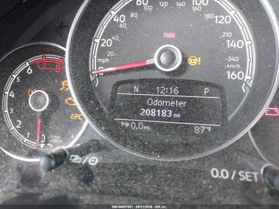 VOLKSWAGEN BEETLE