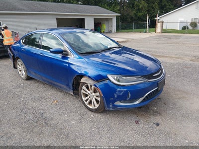 CHRYSLER 200