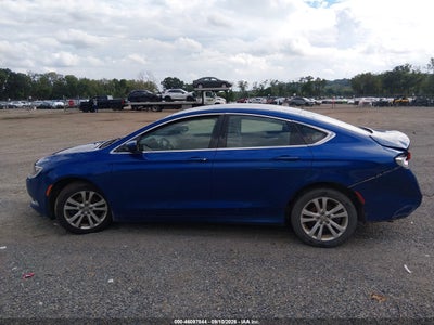 CHRYSLER 200