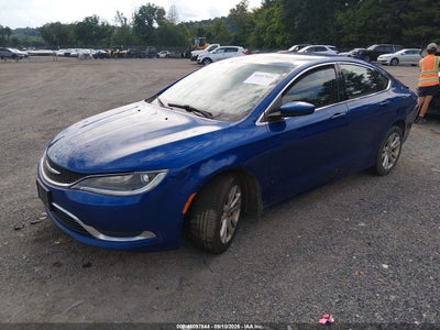 CHRYSLER 200