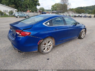 CHRYSLER 200