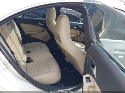 MERCEDES-BENZ CLA 250