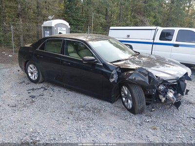 2015 Chrysler 300 Limited