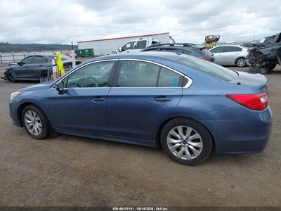 SUBARU LEGACY