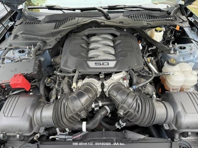 FORD MUSTANG