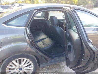 FORD FOCUS
