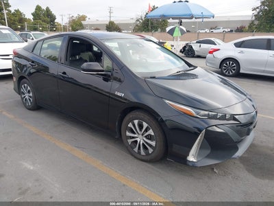 TOYOTA PRIUS PRIME
