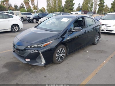 TOYOTA PRIUS PRIME