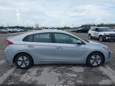 2020 HYUNDAI IONIQ HYBRID 13