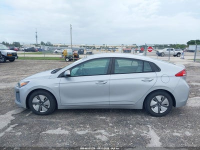 2020 HYUNDAI IONIQ HYBRID 14