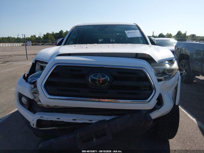 TOYOTA TACOMA