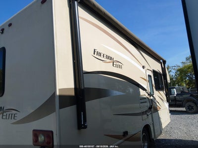 2017 FORD E-350 CUTAWAY