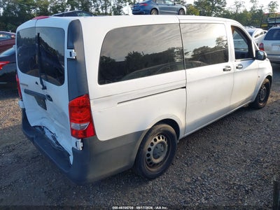 MERCEDES-BENZ METRIS
