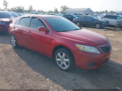 2011 TOYOTA CAMRY LE