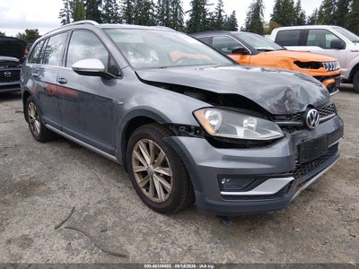 VOLKSWAGEN GOLF ALLTRACK