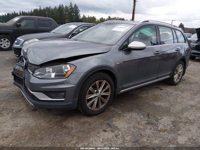 VOLKSWAGEN GOLF ALLTRACK