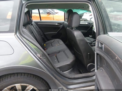 VOLKSWAGEN GOLF ALLTRACK