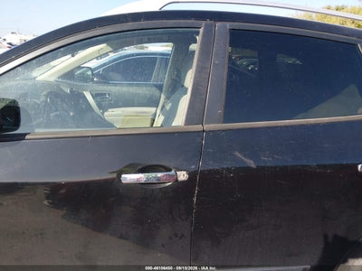 2015 NISSAN ROGUE SELECT 14