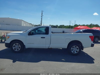 NISSAN TITAN