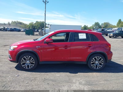 MITSUBISHI OUTLANDER SPORT