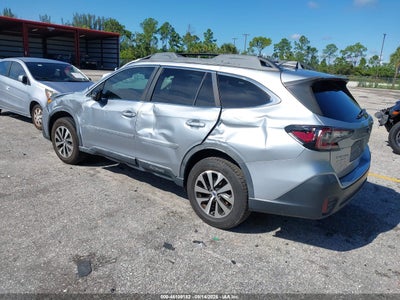 SUBARU OUTBACK