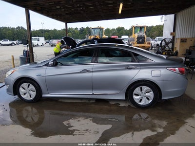2014 HYUNDAI SONATA HYBRID 19