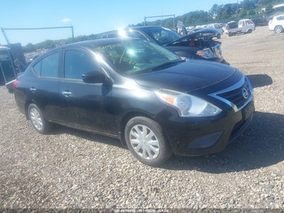 2016 Nissan Versa
