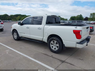 NISSAN TITAN