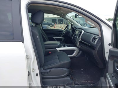 NISSAN TITAN