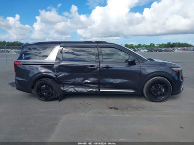 KIA CARNIVAL MPV